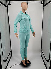 Fashionable and casual printed sports suit two-piece set in stock