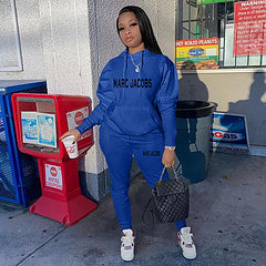 Slim fit and stylish sportswear 2 pieces